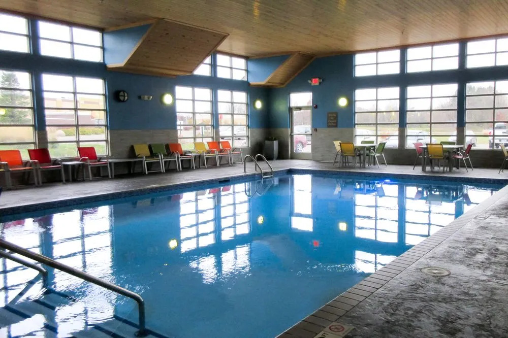Grandstay Hotel And Suites Chisago