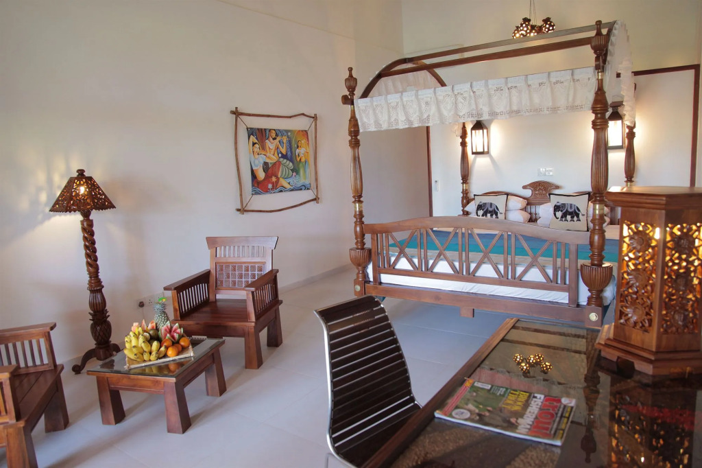 Wunderbar Beach Hotel