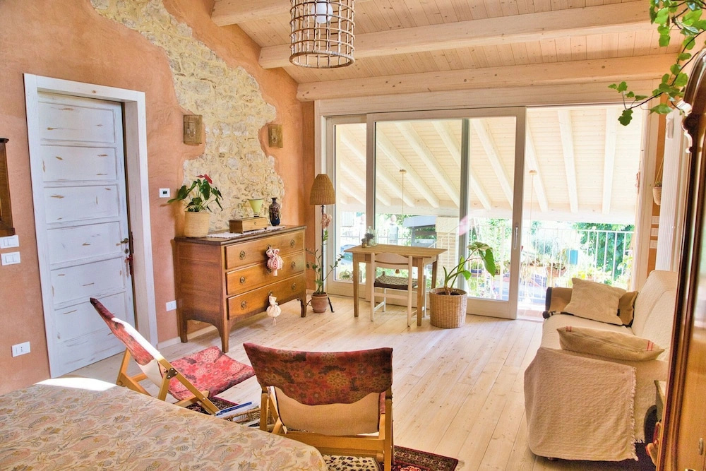 Casa in Bioedilizia con Bio Piscina Naturale   Ai Due Gelsi
