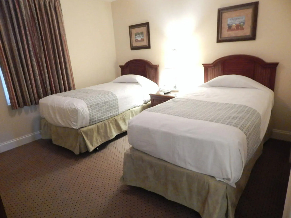 Lexington Vacations by Stark Hospitality