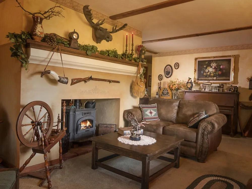 The Log House Lodge Bed & Breakfast