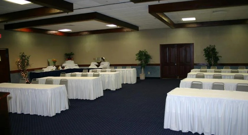 Americas Best Value Inn Clinton