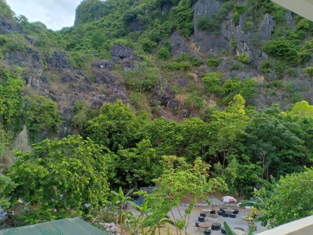 Starlet Hotel Phong Nha