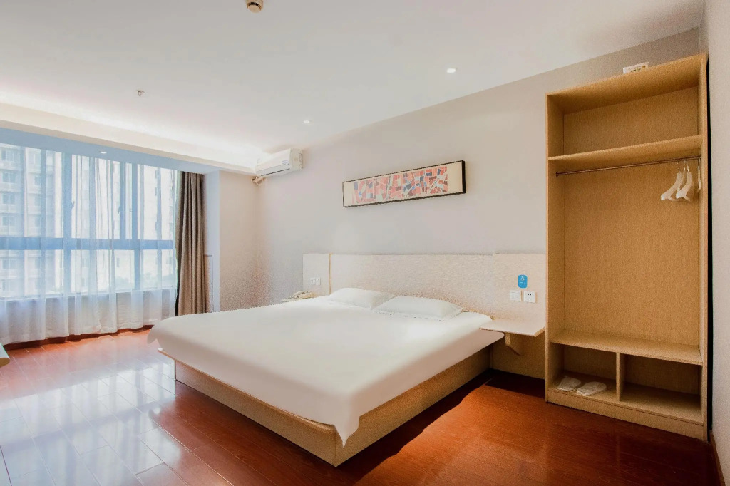 Ibis Styles Hangzhou Sandun West Lake Science and Technology Park