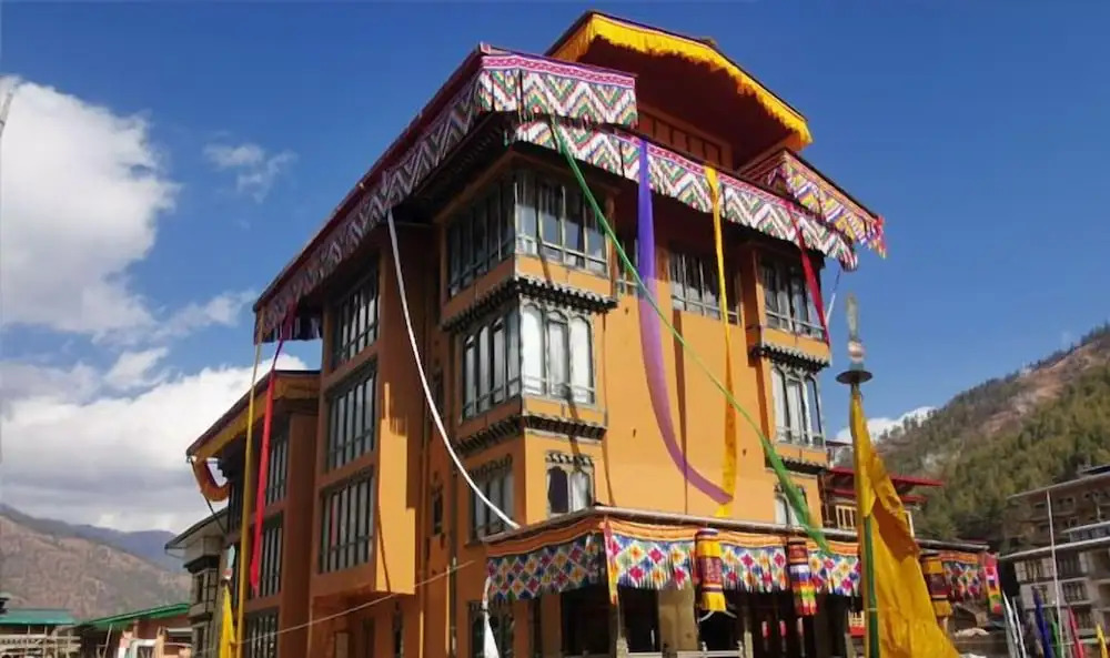 Ludrong Hotel