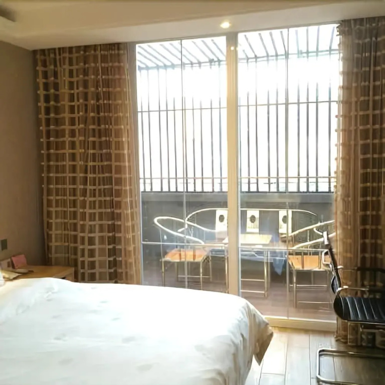 Guomao Hotel