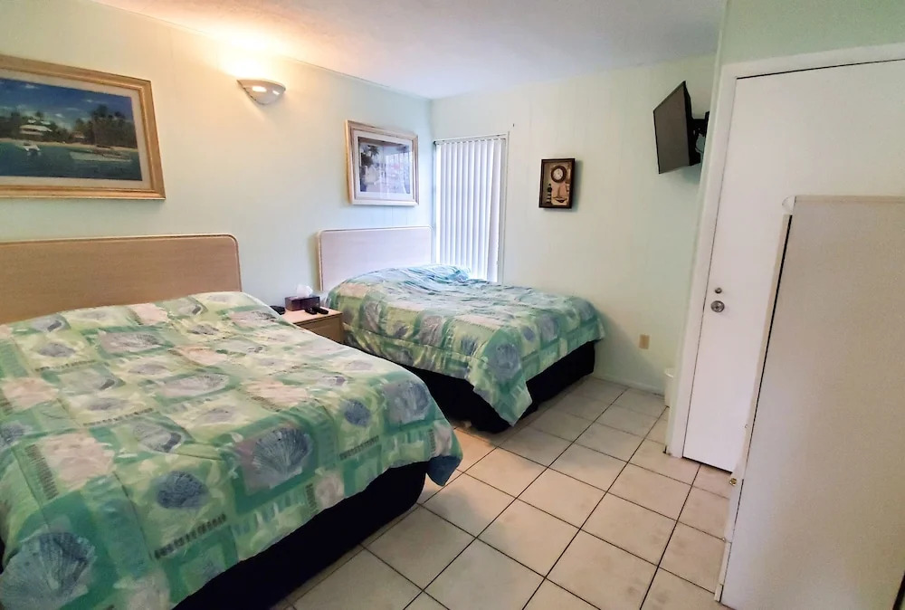 Siesta Beach#205 - 2 Br Condo