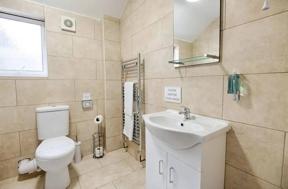 4 Bed Executive Style House - Near City Centre