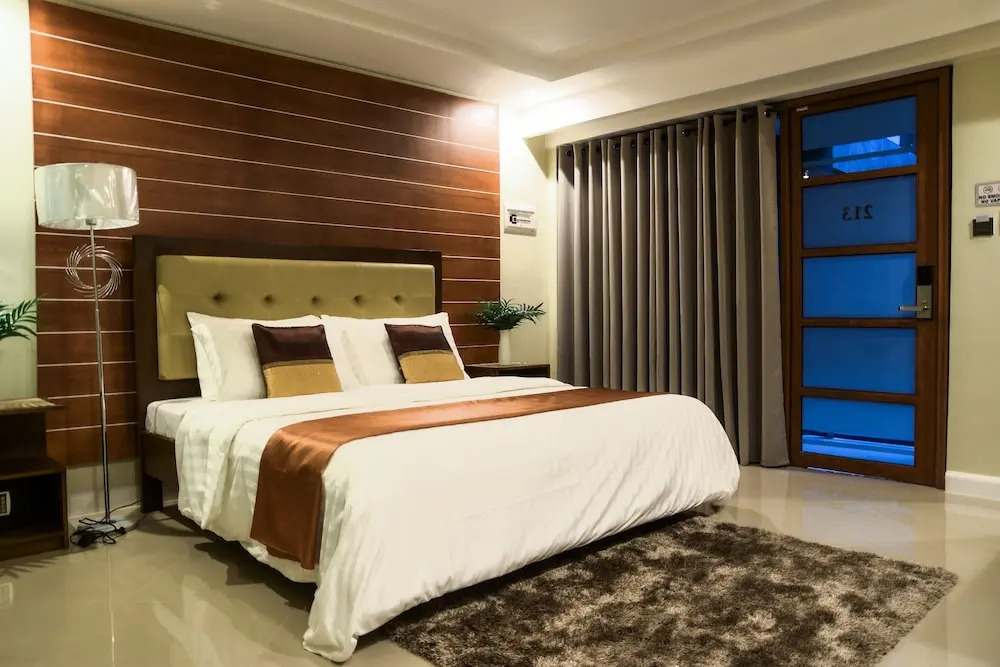 Panglao Alona Suites