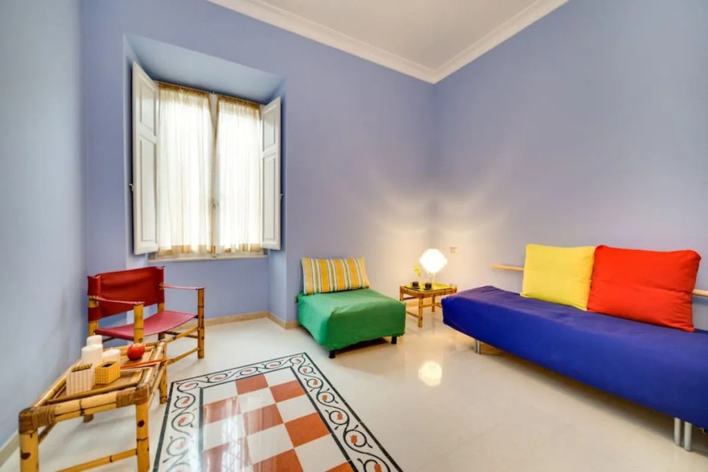 Nice & Colorful 1bed Flat - up to 5 Guests!