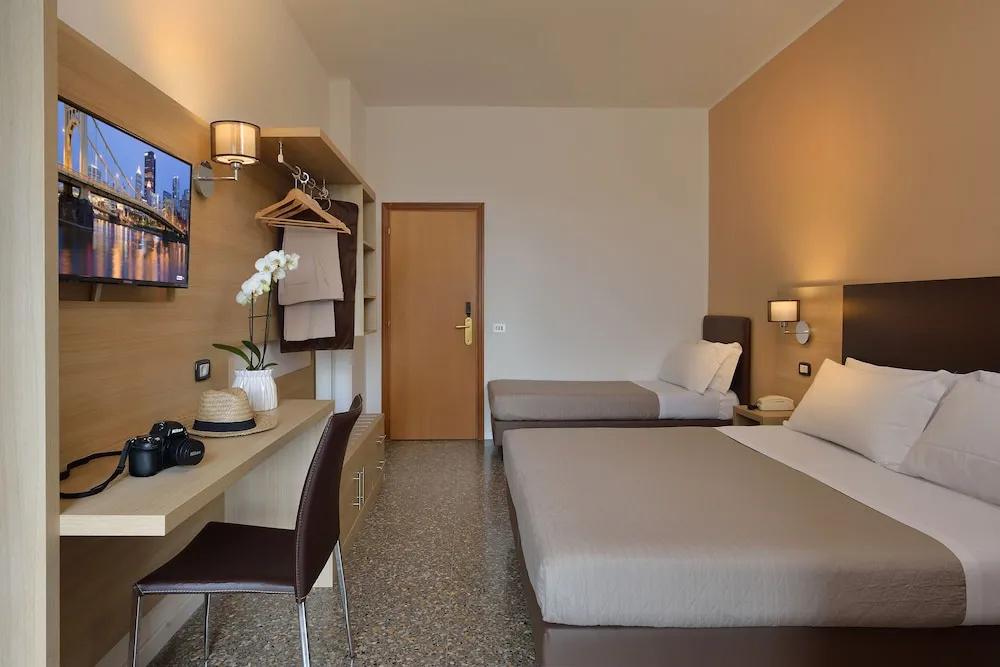 Hotel Piero Della Francesca