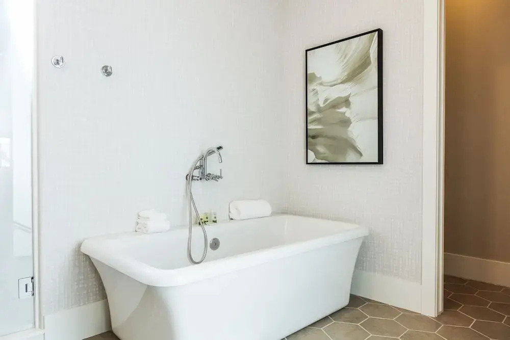2 At Bloomington Country Club 3 Bedroom Apts by Redawning