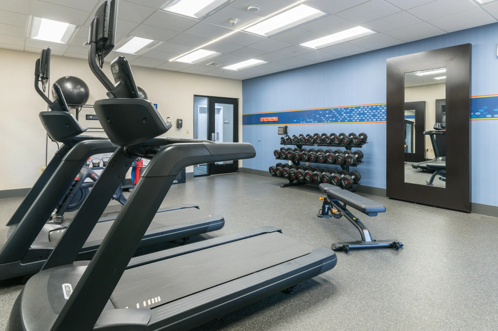 Hampton Inn & Suites Hartford-Manchester