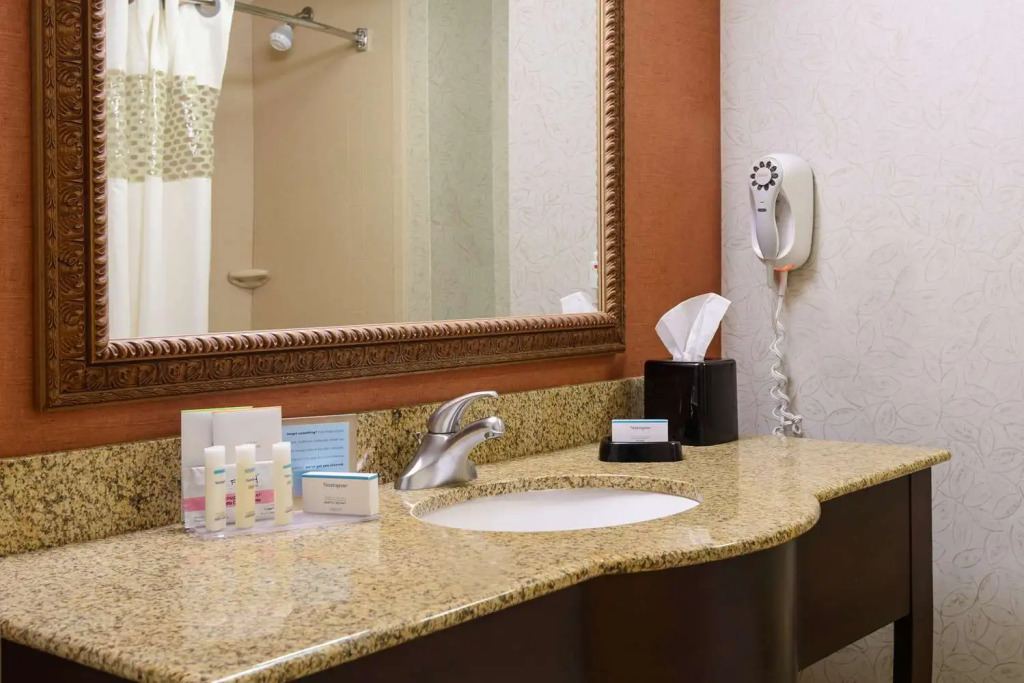 Hampton Inn and Suites Peoria at Grand Prairie