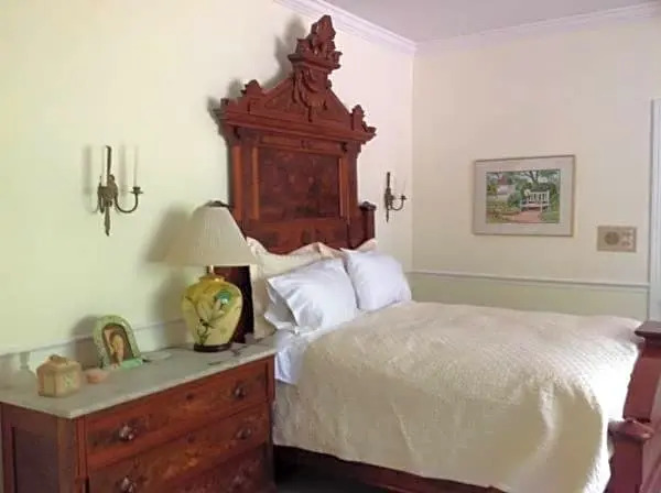 Springwood Inn