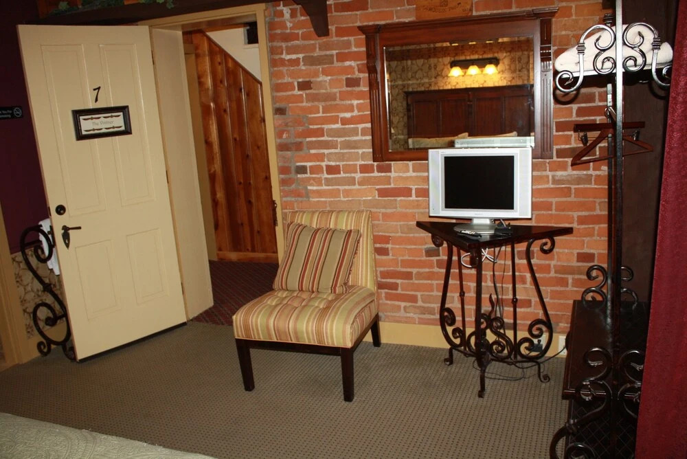 Zuber's Homestead Hotel