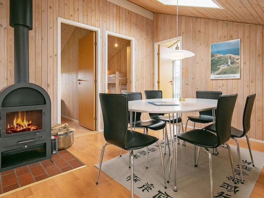 6 person holiday home in Hjørring