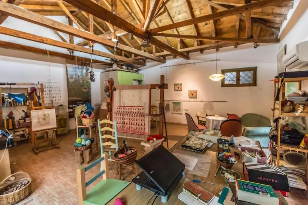 Nanos House