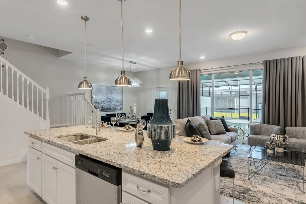 5 Bedroom/4.5 Bathroom Windsor Island (1330 LT), Davenport, US