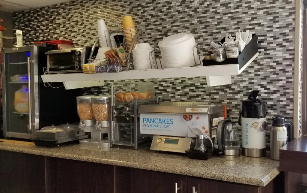 Waterfront Inn PHL Airport