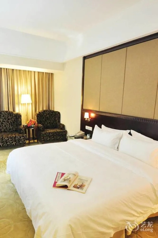 Gaoxiong Hotel