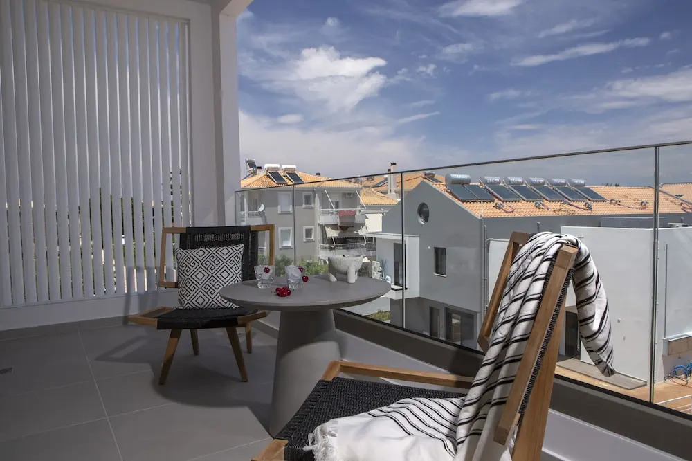 Achillion Suites