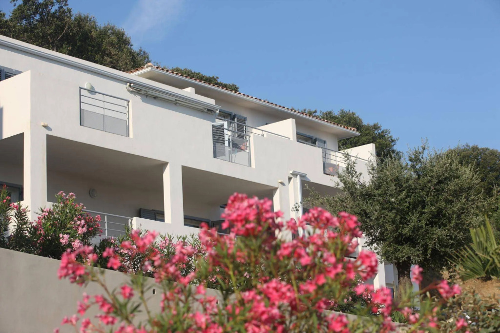 Domaine Bagia Donne
