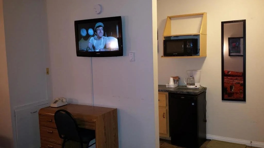 New Country Motel