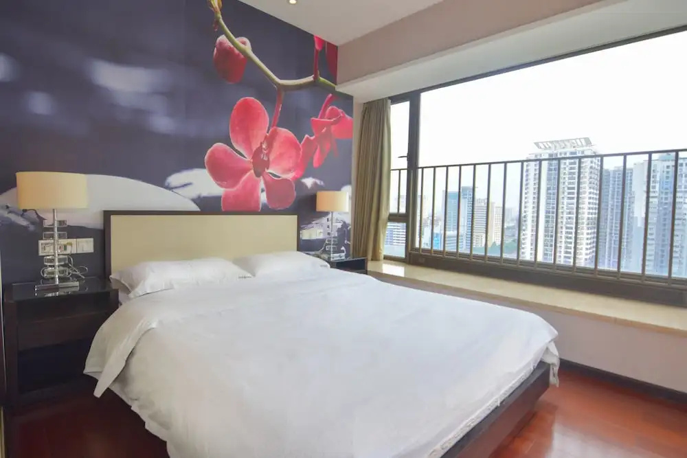 YUMI Apartment Canton Tower Branch