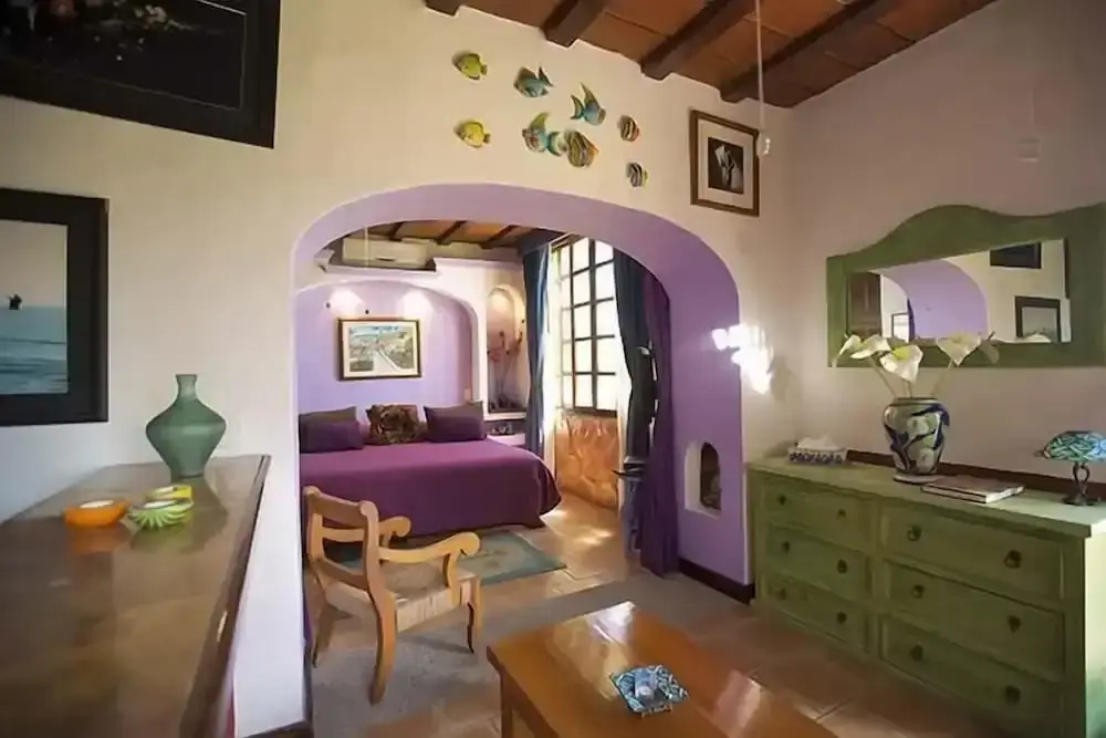 Villa Bella Bed & Breakfast Inn