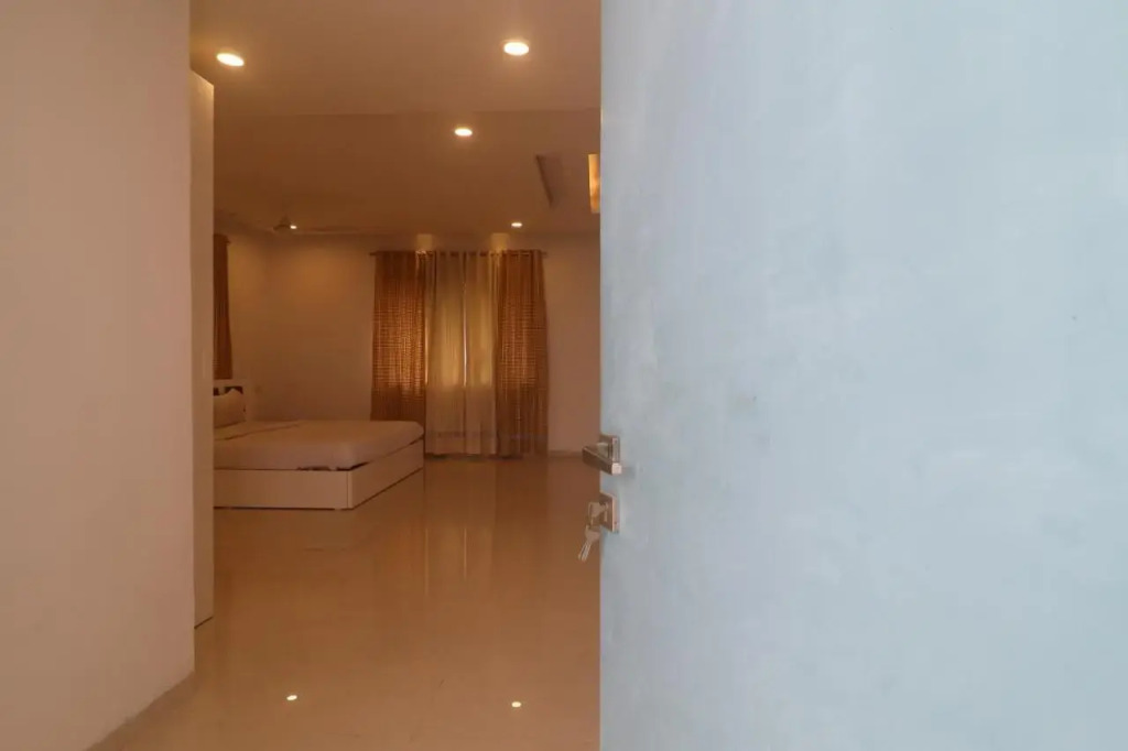 Ekasila Suites by Iroomz