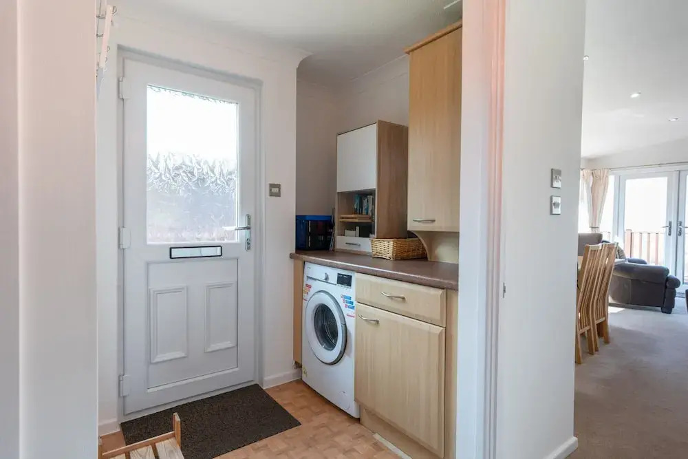 Pet-friendly Chalet in Torpoint, No Deposit