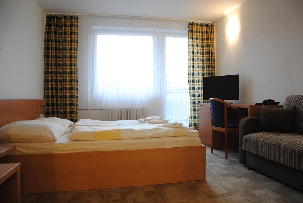 Hotel Slezan