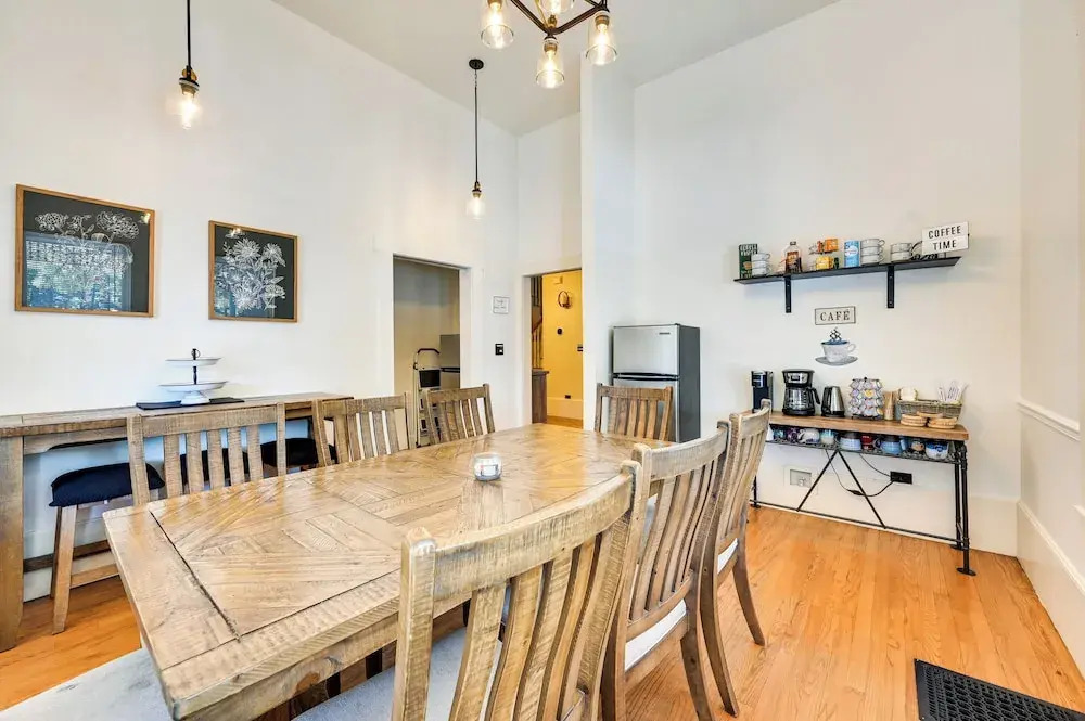 4 Mi to Downtown Flagstaff: Getaway w/ Views