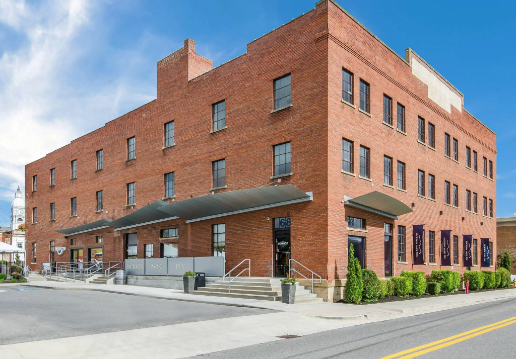 Jackson Park Inn, an Ascend Collection Hotel