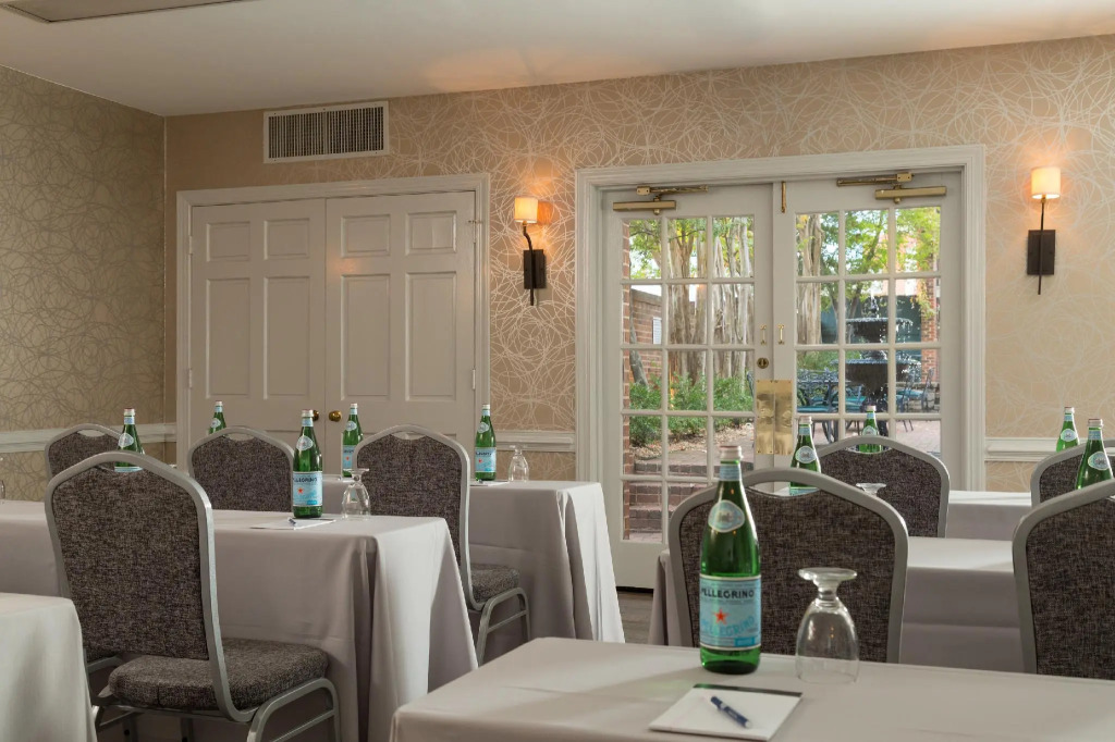 Linden Row Inn