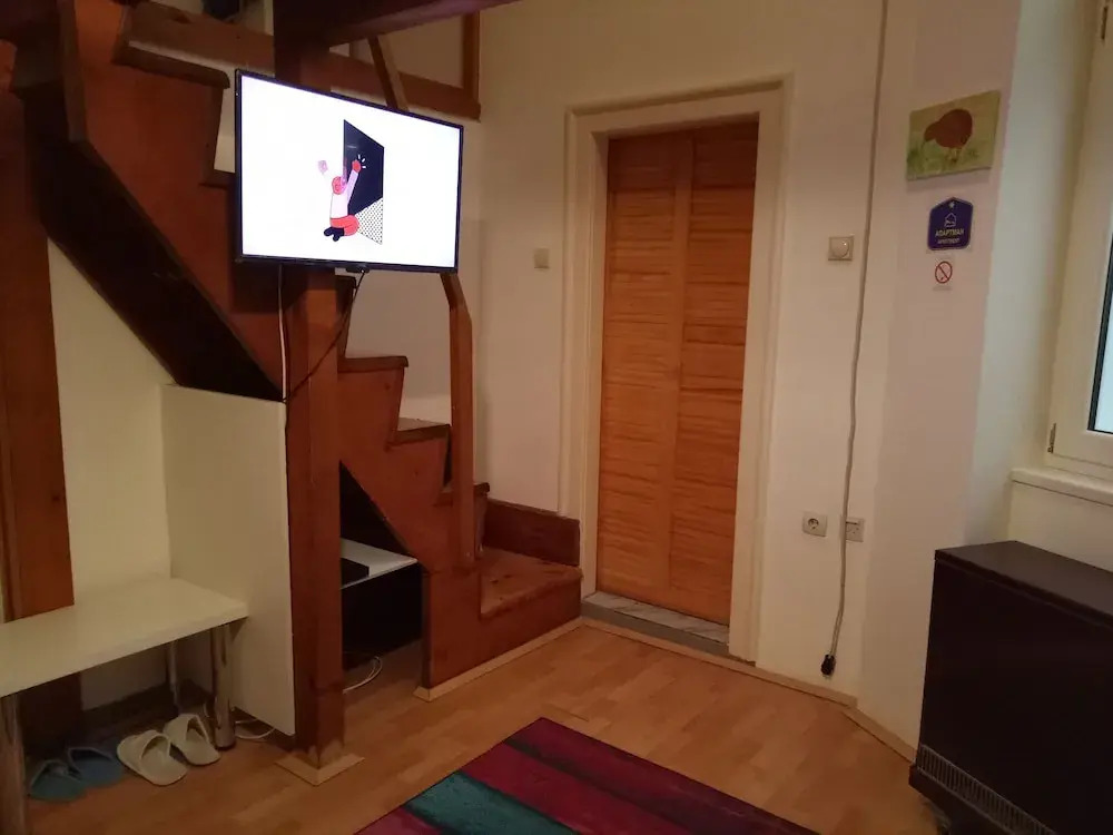 Kiwi Apartment