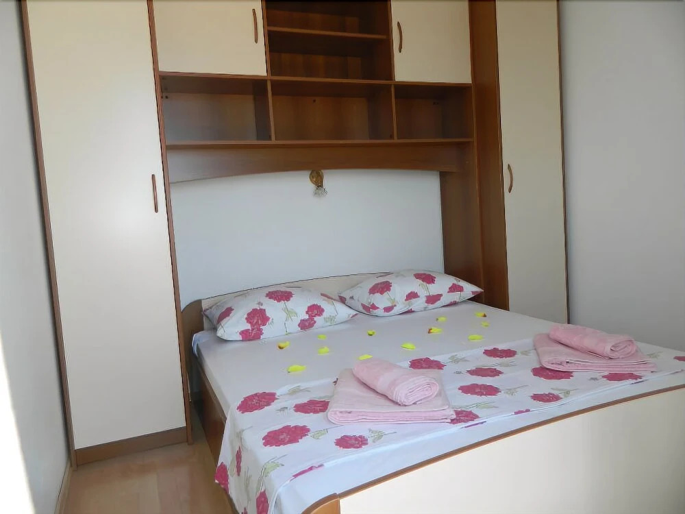 Apartments Darka