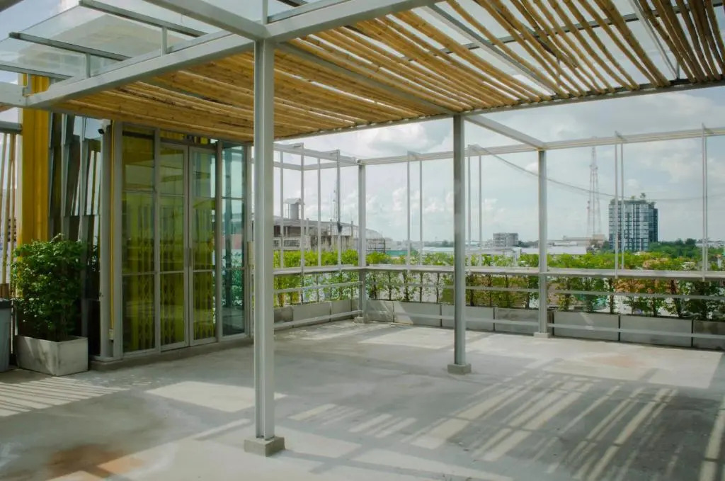 Whereder Poshtel