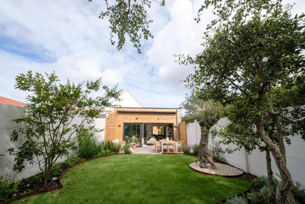Fabulous 4 bedrooms villa near Zwin with a garden