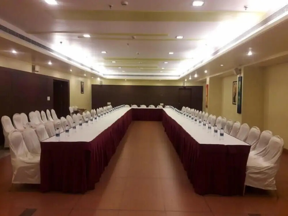Hotel Eefa