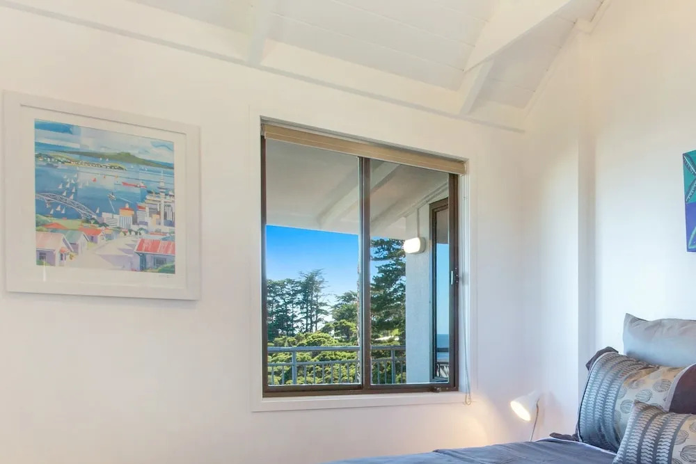 Villa Topaz at Palm Beach by Waiheke Unlimited