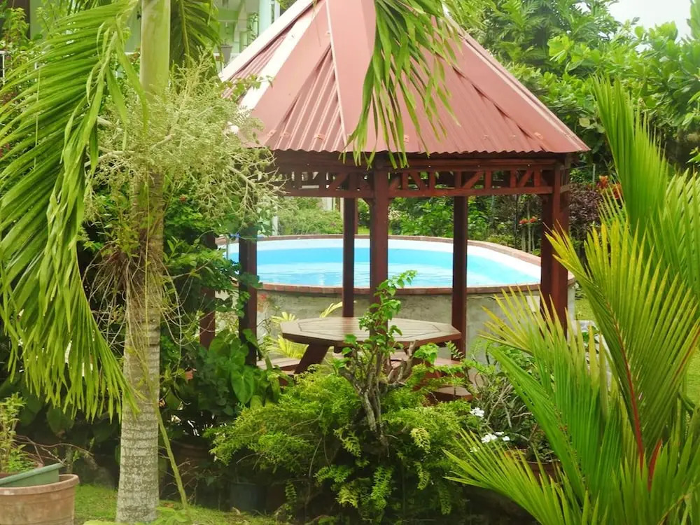 Apartment With 3 Bedrooms in La Trinité, With Shared Pool, Enclosed Garden and Wifi - 1 km From the Beach