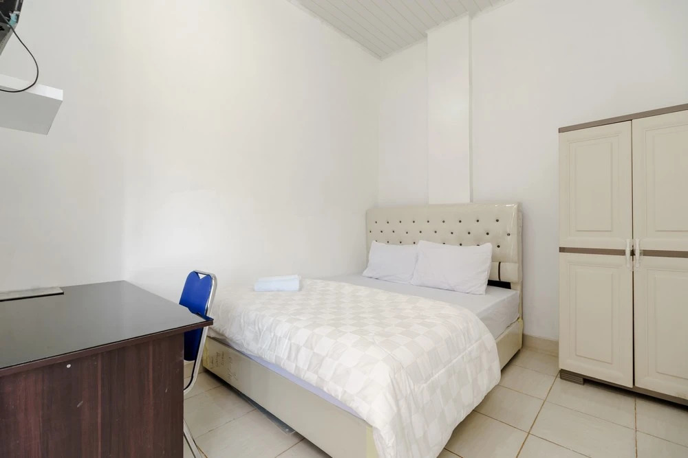 RedDoorz Near Jalan MP Mangkunegara Palembang