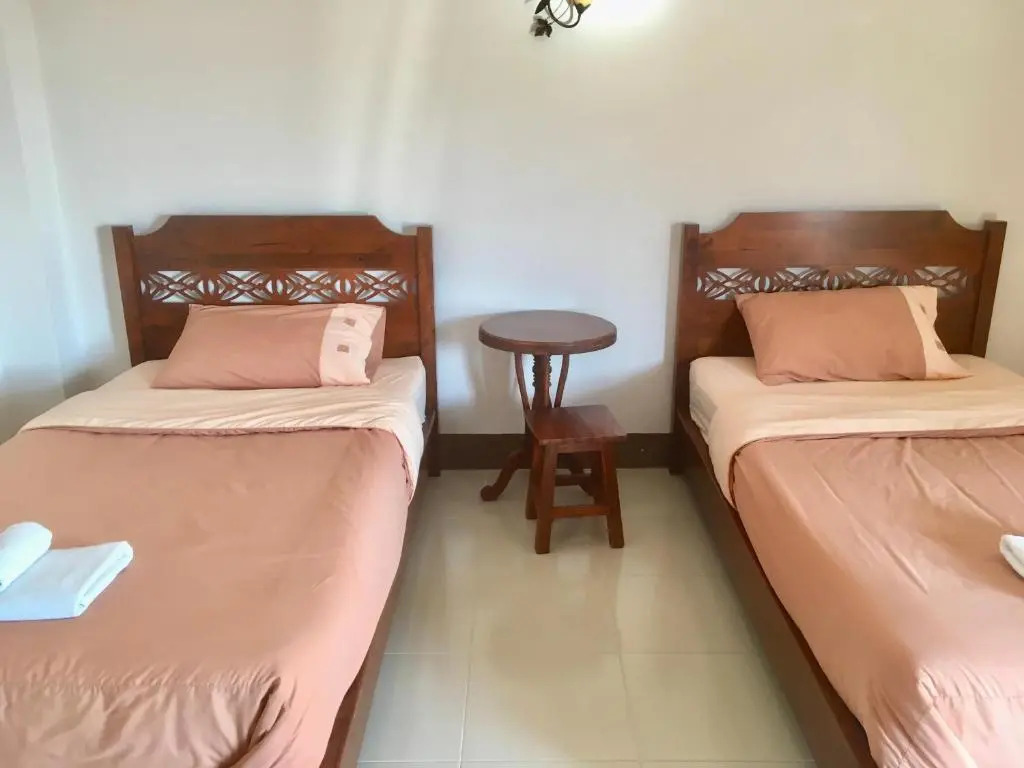 Phumchan Place Hotel