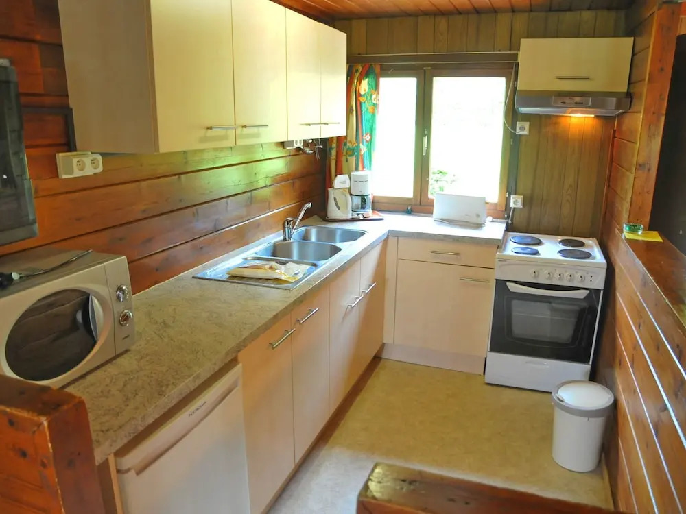 Bungalow in Belgium Near Green Hills