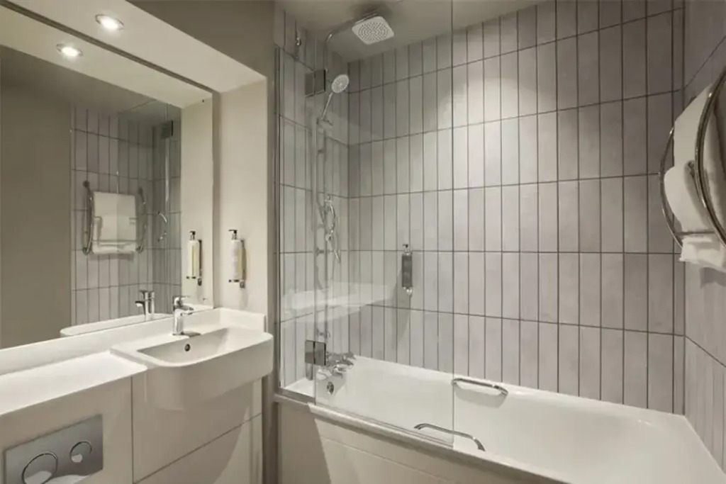 Premier Inn Belfast City Cathedral Quarter