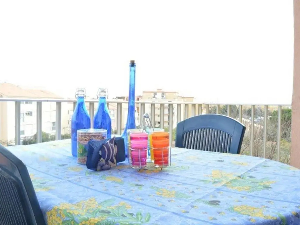 Appartement Narbonne, 3 Pièces, 6 Personnes - Fr-1-229b-701