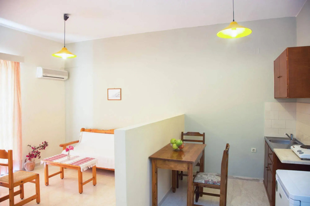 Domenica Apartments