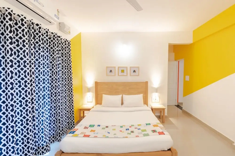 The Yellow by OYO Rooms
